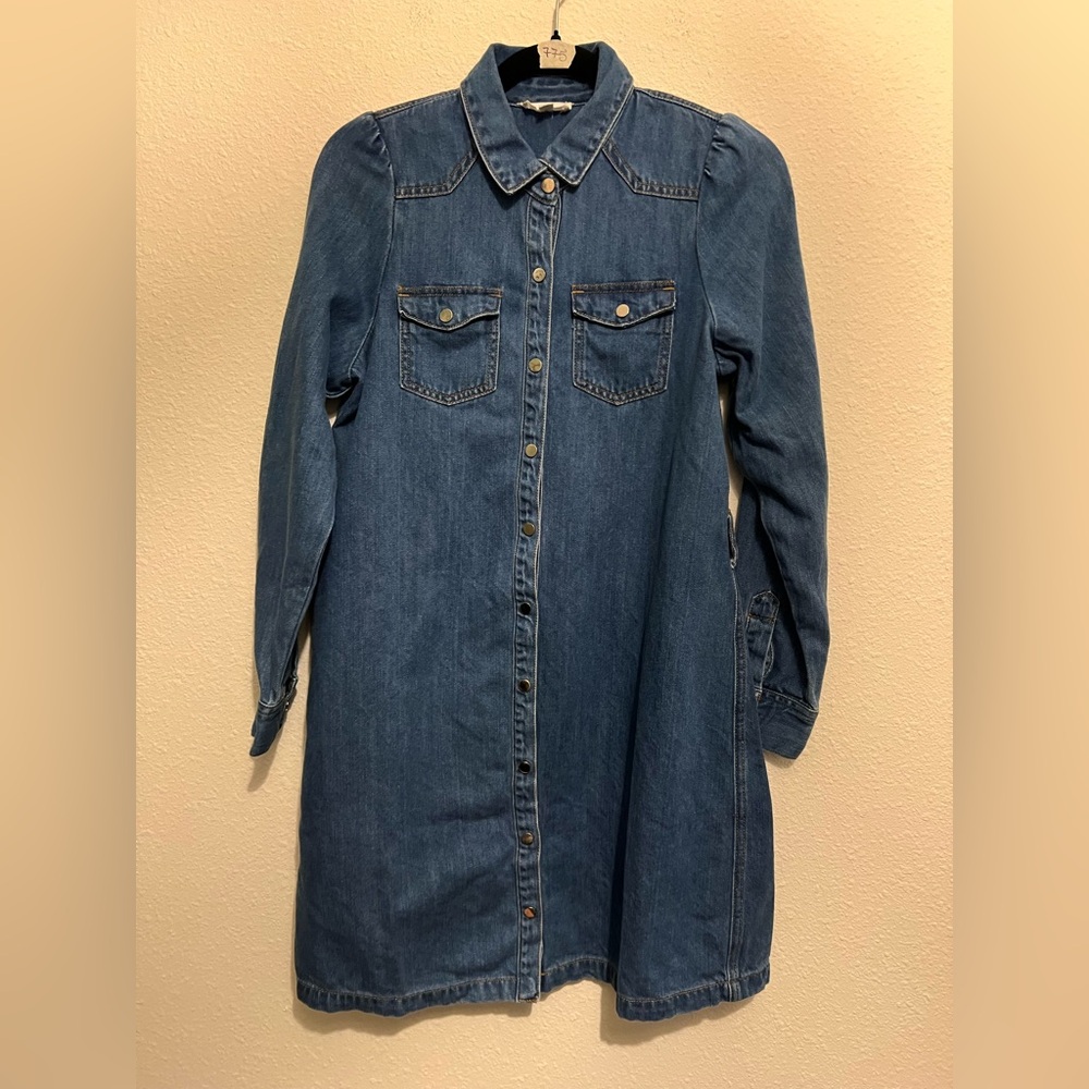 #775 A Loves A Blue Denim button down dress Small